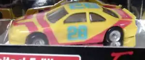 1:87 Ford Thunderbird Stock Car Yellow No.28 - Monogram 2083 - Picture 1 of 3