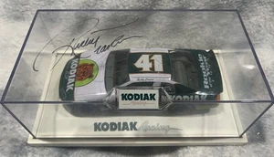 Ricky Craven #41 Kodiak 1996 Racing Champions 1995 Rookie 1:24 Scale Autograph - Picture 1 of 3