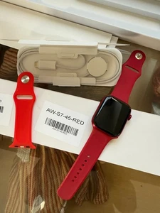 Apple Watch S7 2021 GPS 45 Aluminium Red - Bild 1 von 11