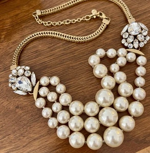 Atemberaubende CAbi Contessa goldfarbene Strass Kunstperlen Halskette verstellbar 20" + - Bild 1 von 9