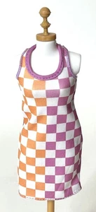 Mattel Barbie Muñeca Moda Pack Vestido A Cuadros Púrpura Y Naranja - Imagen 1 de 3