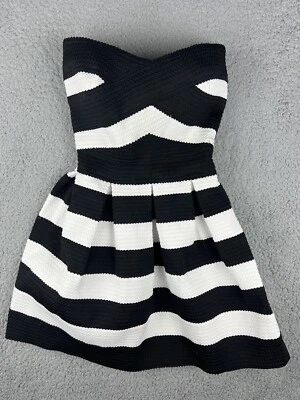 Vestido River Island Mujer US 4 UK 8 Sin Tirantes Formal Negro Blanco Viaje Crucero Foto 1 de 4