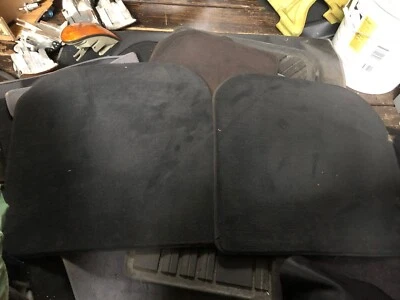 Alfombrillas traseras originales OEM NEGRO #1 BMW E38 1995-2001 740IL 750IL serie 7 Foto 1 de 2