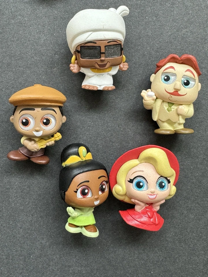 Juego Completo Disney Doorables Serie 11 Princesa y La Rana Eli Big Daddy Odie Foto 1 de 1