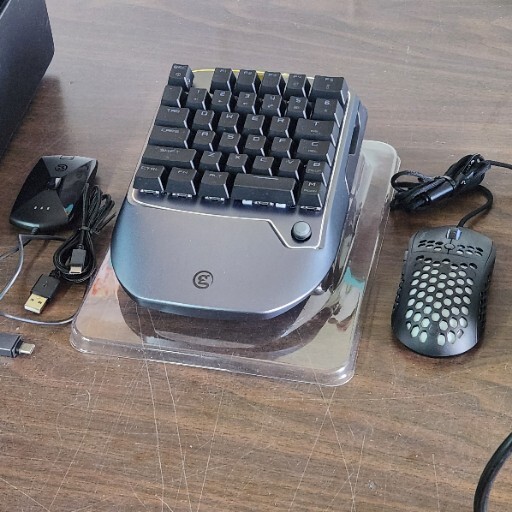 GameSir VX2 AimSwitch Teclado Mecânico Conversor de Mouse Conjunto