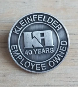 Klienfelder Employee Owned Pin 40 Years Company Logo Employee Store Service - Picture 1 of 3