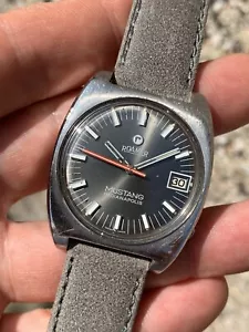 Orologio Vintage Roamer Mustang Indianapolis Automatico da Uomo 34,7 mm MOD 471-1120.601 - Foto 1 di 12