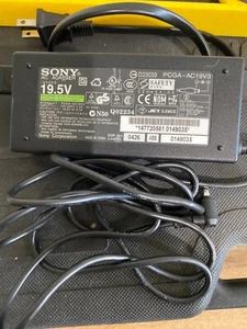 Sony AC Adapter Charger PCGA-AC19V3 for Sony Vaio Lapto - Picture 1 of 2