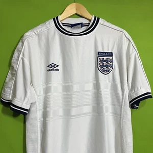 Size 6 Umbro England 1999-01 Home Soccer Jersey Shirt 23.5” x 29.5” - Picture 1 of 7