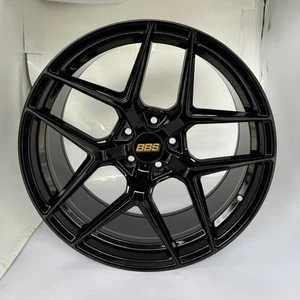 135RF6 20 inch Gloss Black Rim fits RANGE ROVER EVOQUE HSE 12-19 - Picture 1 of 10