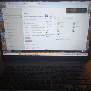 ASUS Vivobook F510UA-AH51 (15.6") Intel Core i5 7200U, 8GB RAM, 500GB HD - Picture 1 of 5