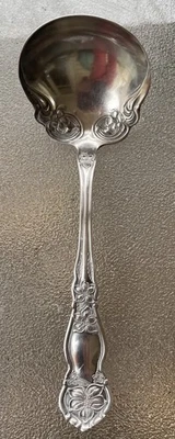 Rogers ORANGE BLOSSOM 6” Gravy Ladle Silverplate 1910 Excellent No Monogram - Image 1 of 4