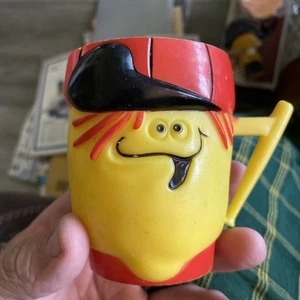 Pilsbury 1969 Funny Face Yellow Baseball Plastic Mug - Picture 1 of 5