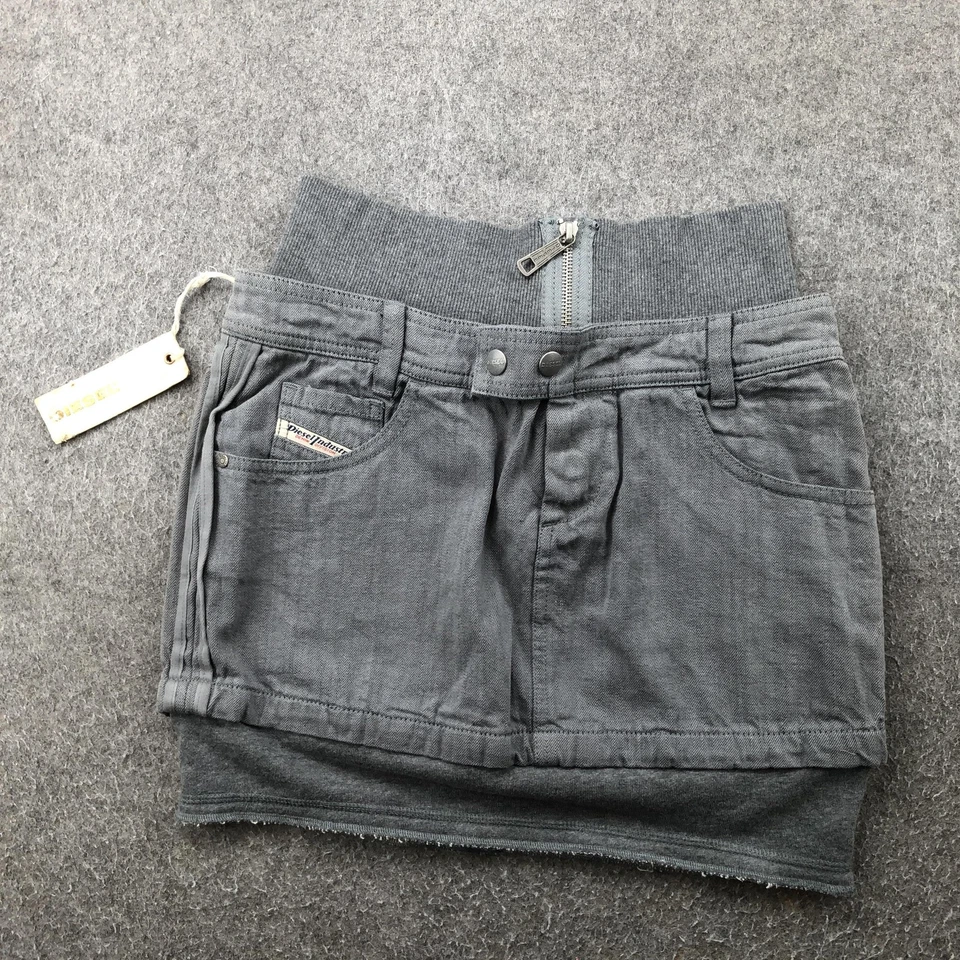 Falda Diesel Para Mujer 27 Gris Denim Mini Acanalada Cintura En Capas Cremallera Bolsillos Utilidad Foto 1 de 4
