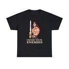 T-Shirt Crush Your Enemies ikonischer Actionheld