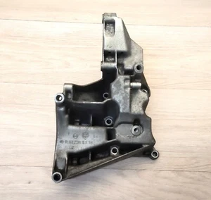 Mercedes SLK 230 R170 96-04 2.3 M111.973 Air Conditioning Compressor Mount - Picture 1 of 5