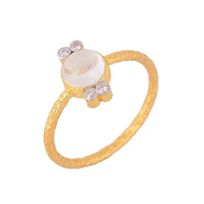 0,80 quilates. Anillo de piedra lunar, oro macizo de 18 quilates, pavé de... - Imagen 1 de 4