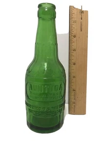 Botella de vidrio ANTIGUA Green Aunt Ida, Shreveport, LA - 8 OZ - Imagen 1 de 12
