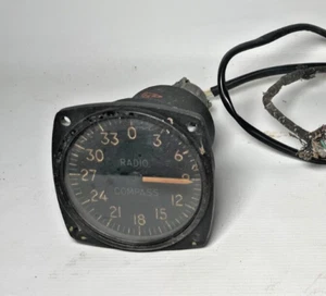 Vintage WWII Aircraft Radio Compass Indicator Gauge ADF Panel Instrument - Picture 1 of 6