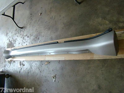 GM 15087817 LEFT 2003 03 GMC ENVOY XL Door Sill Trim Molding Rocker Side NEW - Image 1 of 4