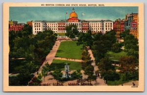 Vintage Boston Common and State House Postcard Massachusetts United Art Co - Picture 1 of 2