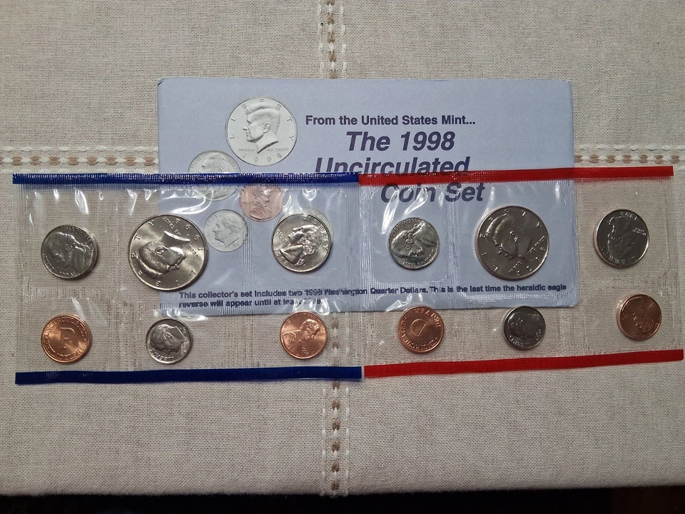 1998 US Mint Set P and D - Image 1 of 1