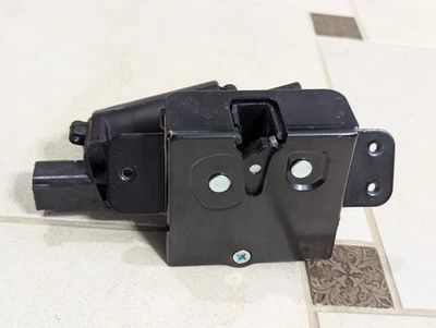 13-16 CHEVROLET TRAVERSE LIFTGATE ACTUATOR ASSEMBLY LATCH LOCK MOTOR OEM  - Image 1 of 4