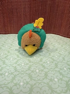 Disney Tsum Tsum Clara Cluck 3,5" Mini Peluche Calendario dell'Avvento 2018 Natale - Foto 1 di 5