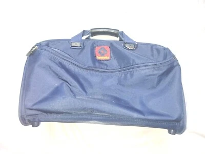 Samsonite Insignia Small 16 Inch Duffle Bag - Image 1 of 4