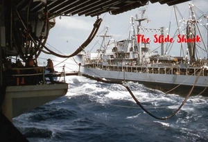 US NAVY USS Neosho (AO-143) sailors fuel UNREP 1958 Kodachrome 35mm slide - Picture 1 of 1
