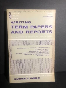 Writing Term Papers and Reports Barnes & Noble Vintage Manual 1965 - Foto 1 di 7