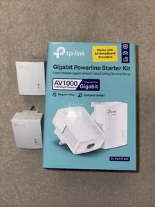 TP-LINK AV1000 Gigabit Powerline 1 Port Kit 1000Mbps Includes Extra 2 Adapters - Afbeelding 1 van 6