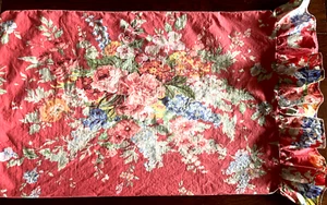 Pair of Ralph Lauren Beach House Floral Vintage pillowcases - Picture 1 of 2