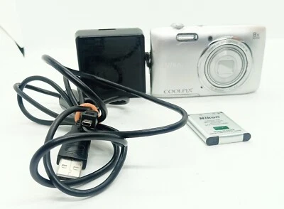 [EXC+++++]NikonCoolpix S3600 silver20.1MP 8x Optical Zoom Digital Camera Japan - Image 1 of 4
