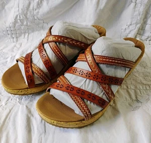 Cali From Skechers Luxe Foam Wedge Strap Sandals Women 9.5 Brown Slide New Vegan - Picture 1 of 13