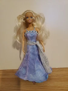 Jakks Pacific Fresh Looks Friends Puppe  - Bild 1 von 6