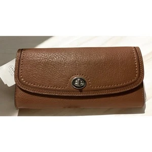 Coach Park Leather Turnlock Slim Enveloap Saddle wallet 51393 - Picture 1 of 4