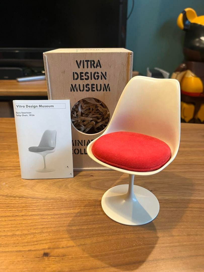 Vitra Design Museum ミニチュア ラウンジチェア&オットマン Vitra Miniatures Collection Lounge Chair & Ottoman