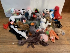 Lot of 22 Ty Beanie Baby Dog Bunny Seal Cat Plush Stuffed Animal Vintage NWT - Picture 1 of 1