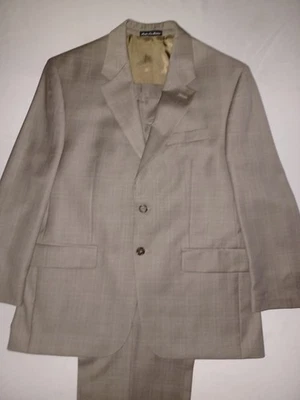 Men's Lauren Ralph Lauren Beige 100% Wool 2 Piece Suit 40S Pleated Pants 34W 29L - Image 1 of 4