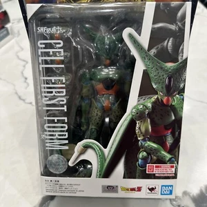 Bandai Tamashii S.H.Figuarts Dragonball Z Cell Primera Forma EE. UU. - Imagen 1 de 5