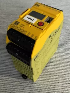 Relé de seguridad Pilz PNOZ m B0 772100 control de seguridad - Imagen 1 de 4
