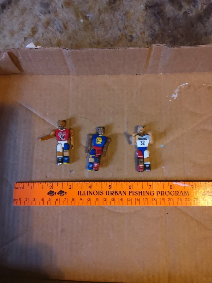 Lote de 3 figuras de construcción NBA C3 Foto 1 de 3
