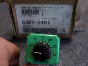 Genuine OEM Onan 0307-2401 Relay Kit - Picture 1 of 3