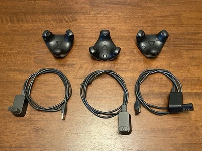 HTC Vive VR Full-Body Trackers 3.0 - Set of 3 - Image 1 of 2