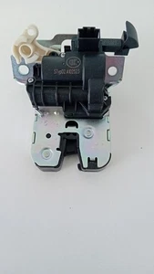 Original VW Touran Tiguan 2 Heckklappenschloss Mikroschalter Schloss 5TA827505D - Bild 1 von 4