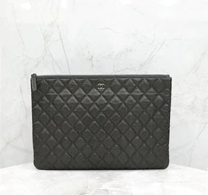 Bolsa grande clásica Chanel becerro de grano A82552 146769775 - Imagen 1 de 8