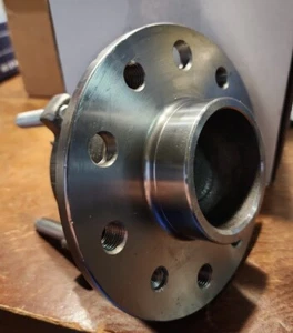 For Saab 9-3 2003 2004-2011 9-3X 2010-2011 Rear Wheel Bearing & Hub Assembly - Picture 1 of 2