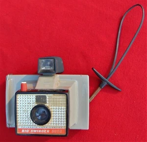 CÁMARA TERRESTRE POLAROID DE COLECCIÓN GRANDE SWINGER 3000 - Imagen 1 de 8