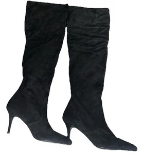 Botas por encima de la rodilla Stuart Weitzman talla 8 cuero NEGRAS GAMUZA con BOLSO PARA EL POLVO - Imagen 1 de 9